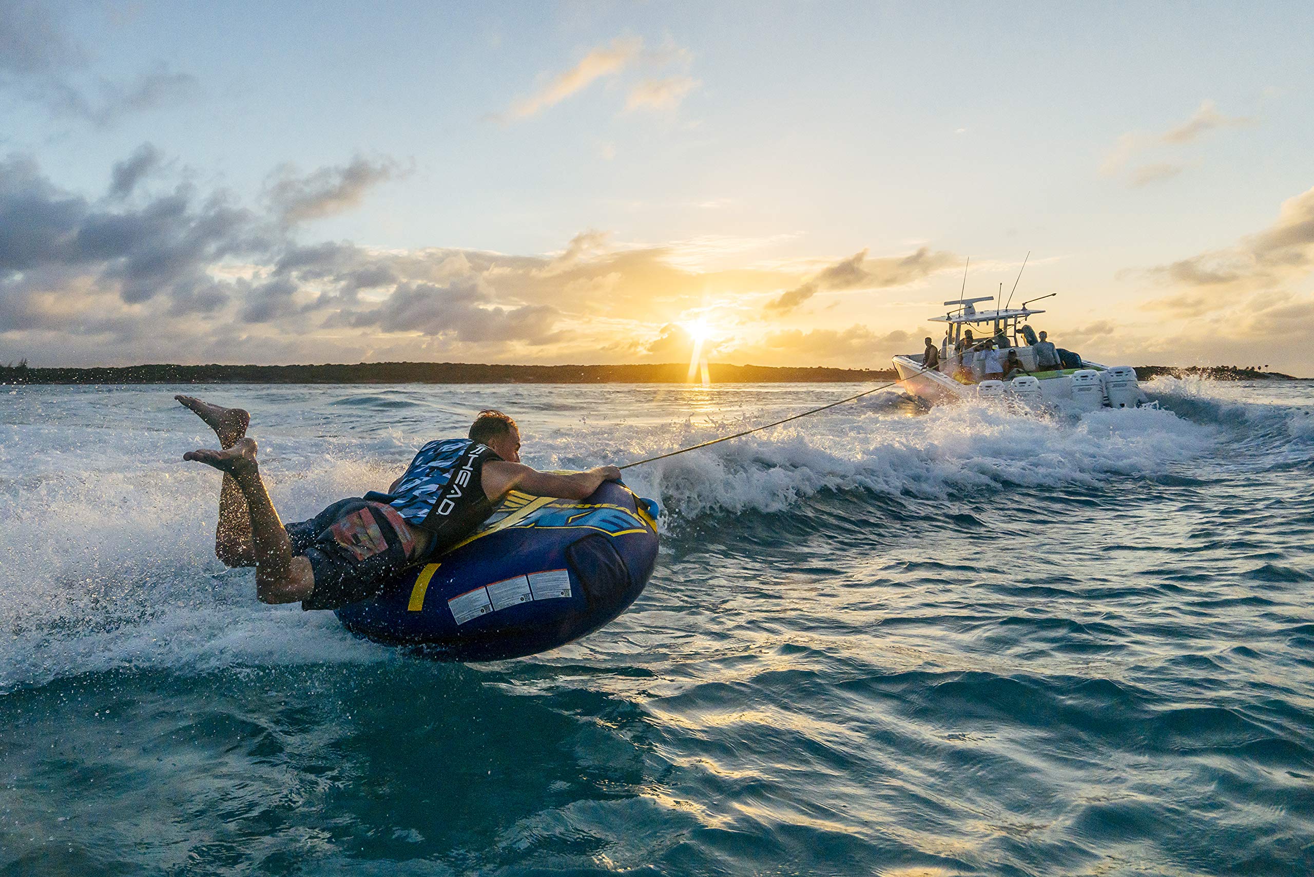 Airhead Strike, 1 Rider Towable Tube for Boating - Image 10